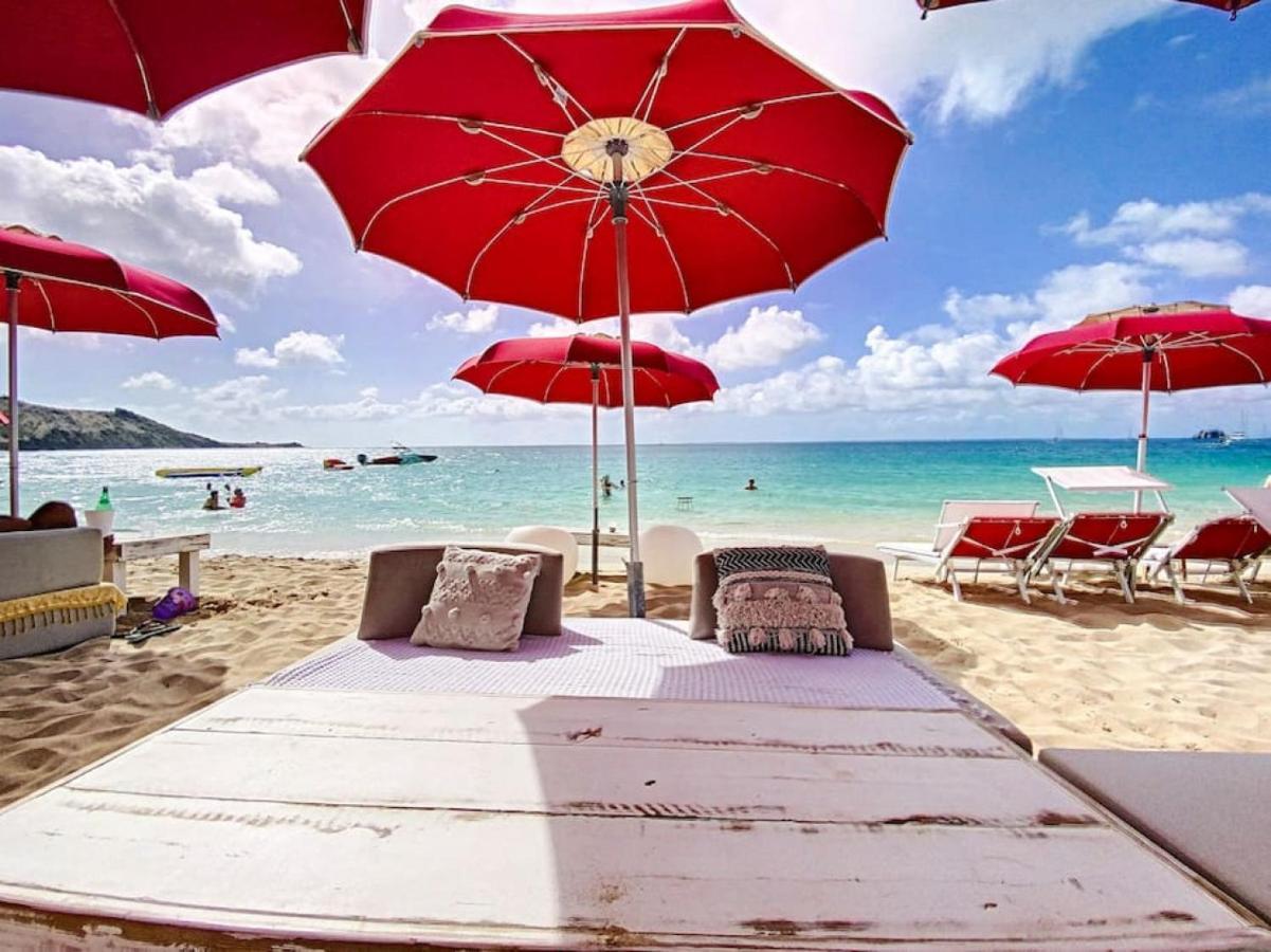 Blue Room In A Shared Villa Diamant With Communal Pool And Sea View Grand Case Εξωτερικό φωτογραφία
